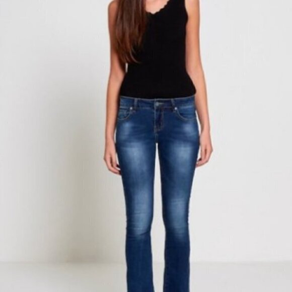 Skinny JEANS WITH SLIGHT FLARED LEGS SUPER SOFT SIZE M - Picture 3 of 5